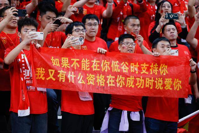 不要了！再见郭艾伦！两年顶薪出战19场比赛