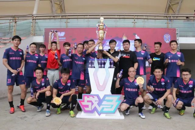 雅伊斯勒：热刺实力强大，尼科有望登场